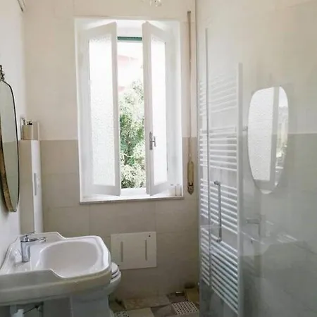 Beautiful With Great Downtown Location * San Remo
